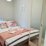 Apartamentyprzymorzu Z Basenem I Bawialnia Lejlighed