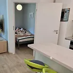 Apartamentyprzymorzu Z Basenem I Bawialnia Lejlighed