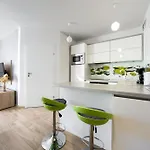 Lejlighed Apartamentyprzymorzu Z Basenem I Bawialnia Kołobrzeg