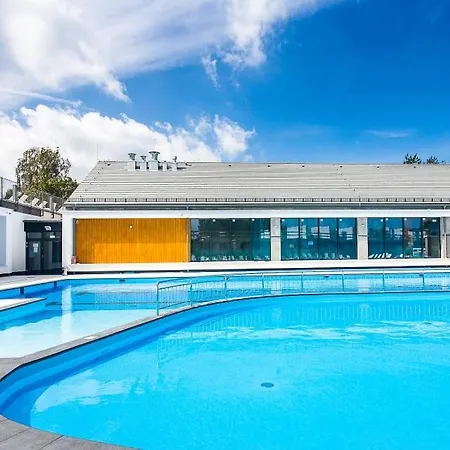 Apartamentyprzymorzu Z Basenem I Bawialnia Apartmán *