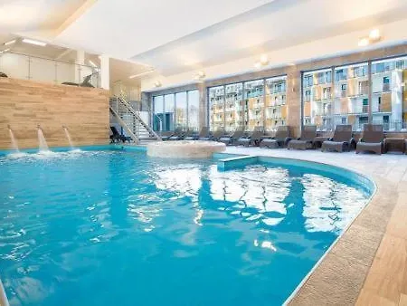 Apartamentyprzymorzu Z Basenem I Bawialnia Διαμέρισμα