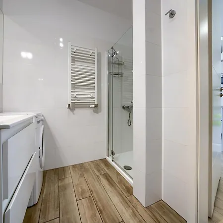 Apartamentyprzymorzu Z Basenem I Bawialnia Kołobrzeg